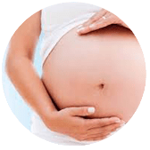 Masaje Perineal El masaje perineal se realiza en el ámbito de la preparación al parto que combina el masaje terapéutico y el estiramiento de la musculatura del periné de la mujer embarazada. Su objetivo, prevenir la aparición de posibles disfunciones posteriores del suelo pélvico.